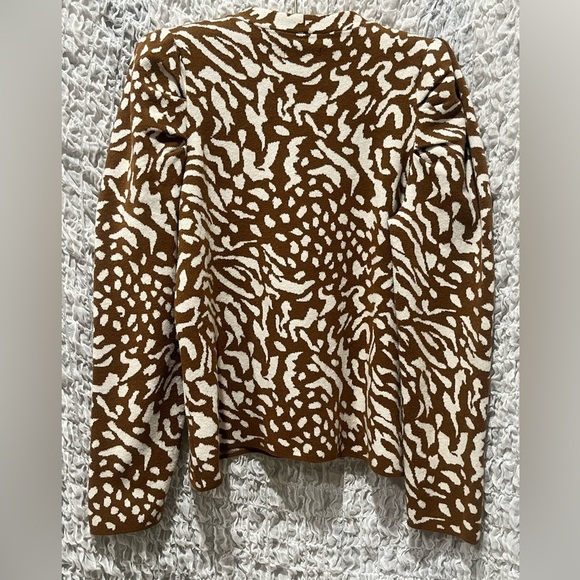 NINE WEST Chic Brown and White ANIMAL PRINT Button-Up Cardigan, MOB WIFE, SIZE L - Picture 6 of 7